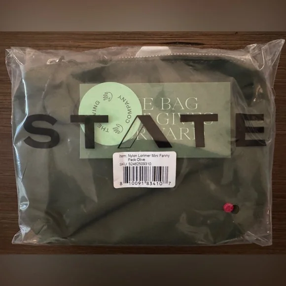 State Lorimer Mini Fanny Pack Olive with Silver Zippers - Picture 4 of 7